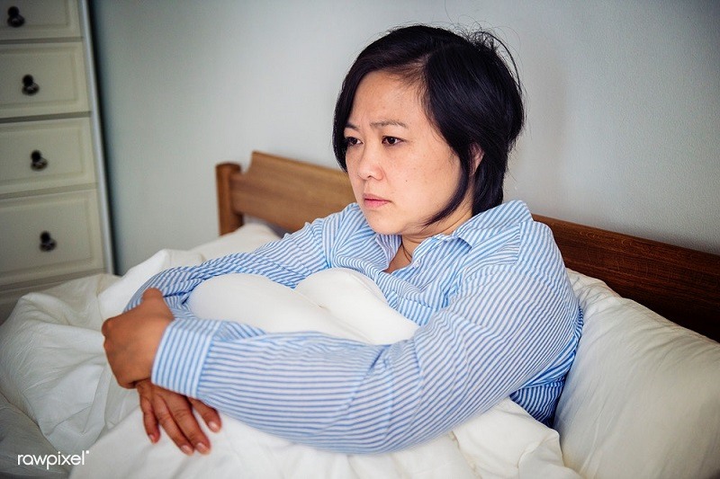 can-t-sleep-anxiety-could-be-keeping-you-up-betterhelp