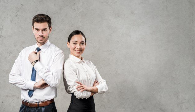 How To Use Confident Body Language To Attract Others | Regain